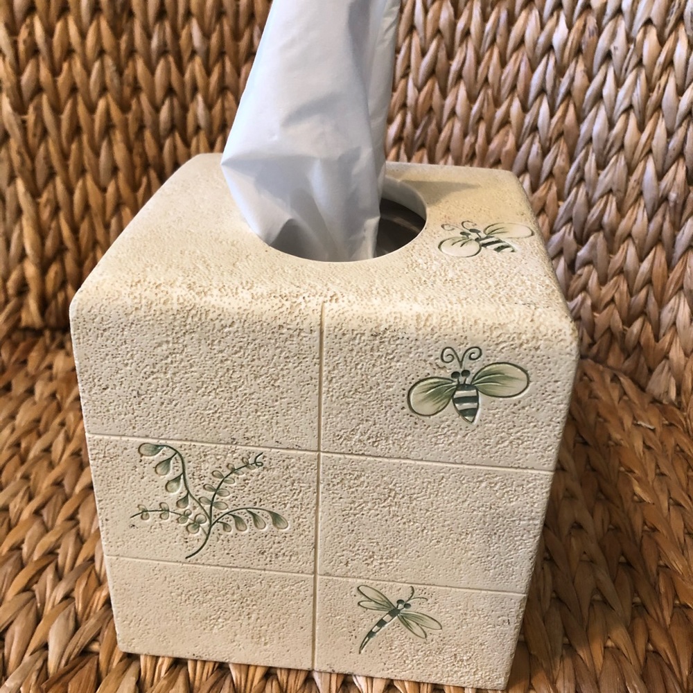 TISSUE BOX HOLDER Field Of Leaves NWT Hand Painted